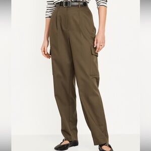 BNWT OLD NAVY Extra High Waist Cargo Pant
